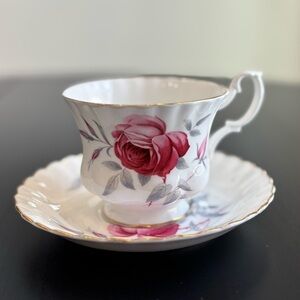 Vintage Royal Albert ‘Trent Rose’ bone china teacup and saucer